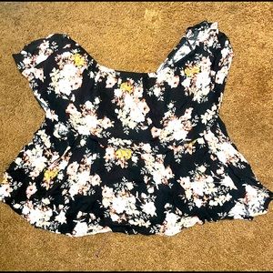 Flowy flower top